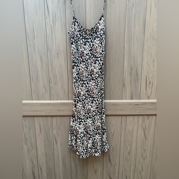 Reformation Emerick Dress in Juno Size Medium - Picture 4 of 12